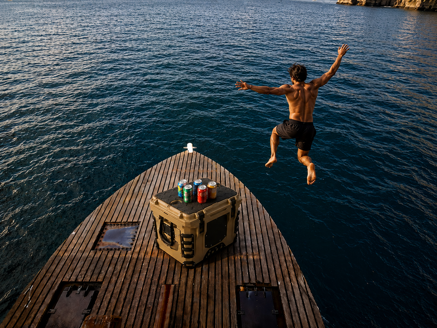 Portable refrigerator in marine environment